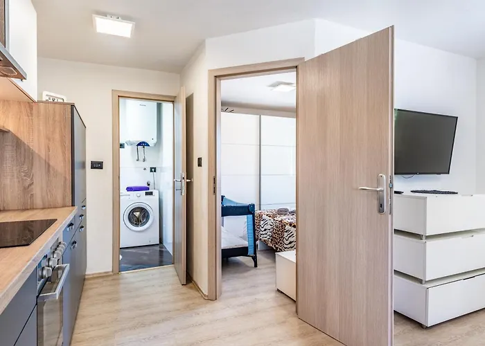 Rubis With Pool 펜션 *