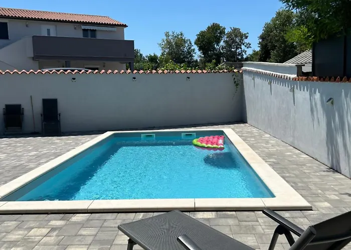 Rubis With Pool *