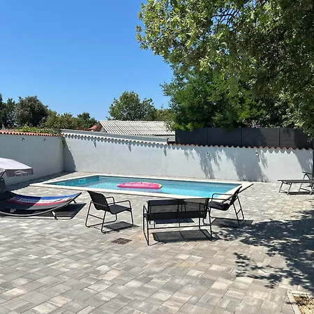 Rubis With Pool Casa vacanze *